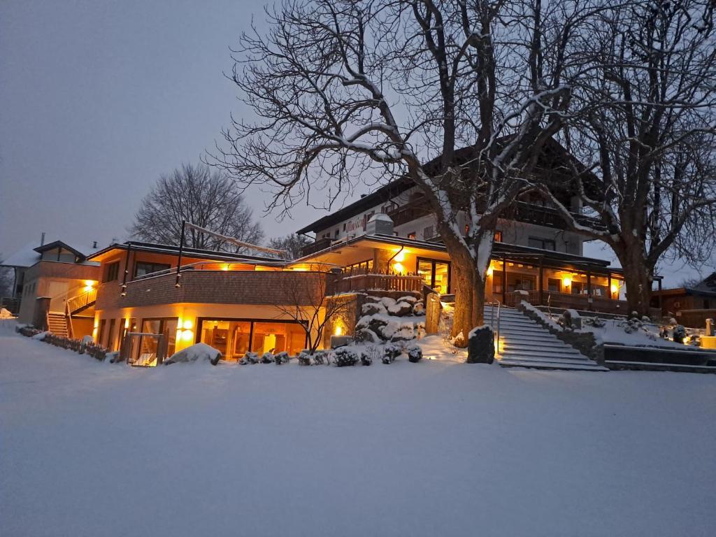 Hotel-Pension Seebad "Seegenuss-Natur-Spa" ซุลซ์แบร์ก ภายนอก รูปภาพ